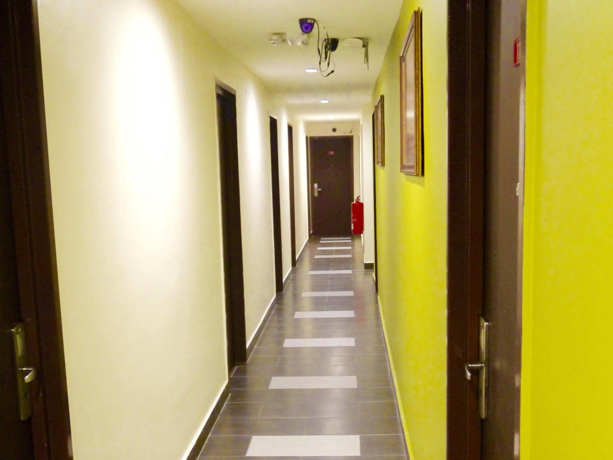 33 Star Hotel By The Awinka Group Of Management Kuala Lumpur Kültér fotó