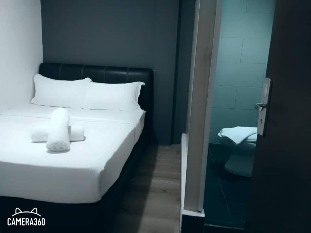 33 Star Hotel By The Awinka Group Of Management Kuala Lumpur Kültér fotó